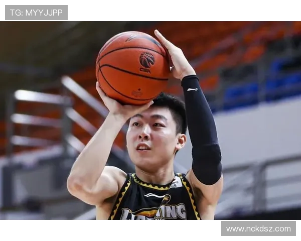 辽宁足球新星崛起：青年才俊助力球队重塑辉煌未来