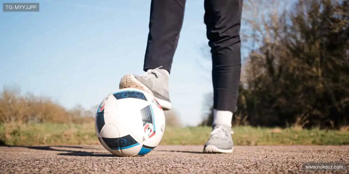 独家视角解读赛事,深度剖析战术精髓🎙️